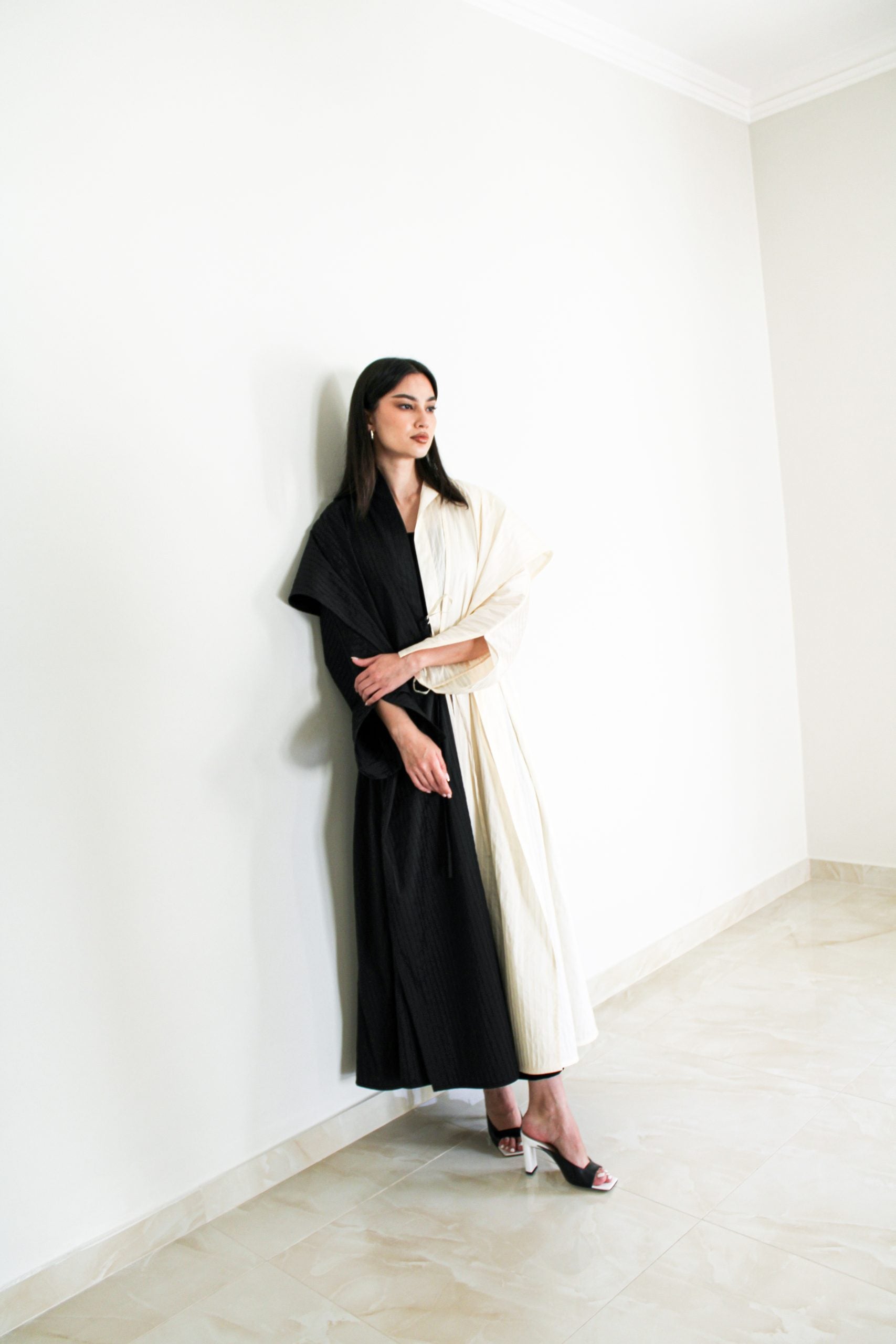 The Nourah Abaya in Black and Creme